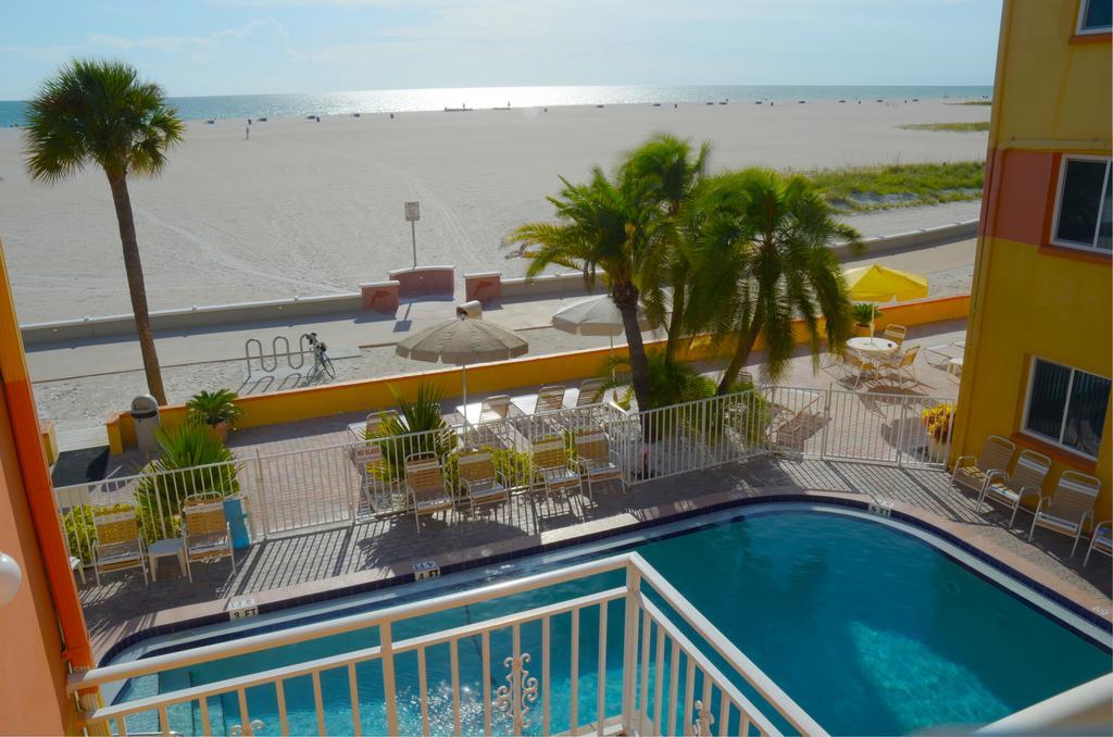 Page Terrace Beachfront Hotel St. Pete Beach Zewnętrze zdjęcie